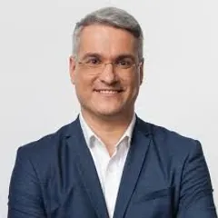 Dragoș Pîslaru
