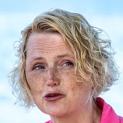 Anna-Karin Hatt