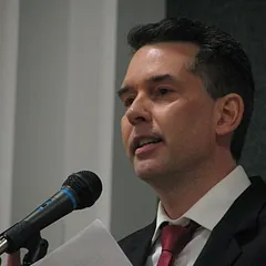 Tim Luis